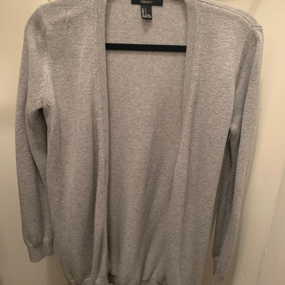 Cardigan - Picture 3 of 5